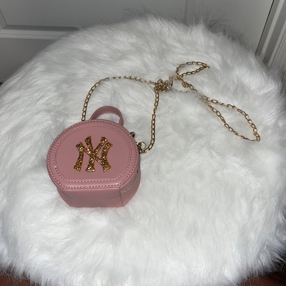 Cute Little Staple Purse